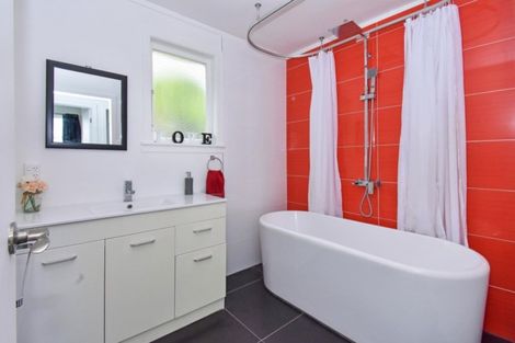 Photo of property in 32a Barberton Terrace, Red Hill, Papakura, 2110