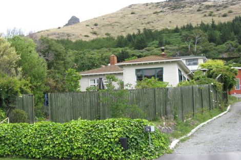 Photo of property in 75a Port Hills Road, Heathcote Valley, Christchurch, 8022