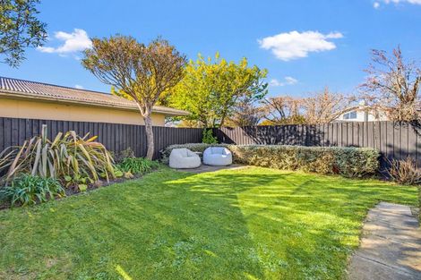 Photo of property in 2/204 Riverlaw Terrace, Saint Martins, Christchurch, 8022