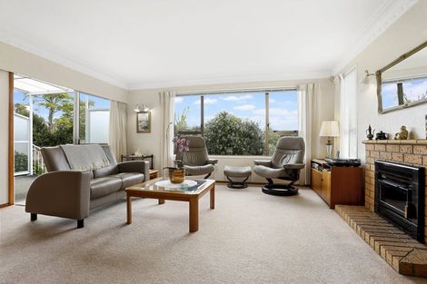 Photo of property in 23 Blease Street, New Lynn, Auckland, 0600