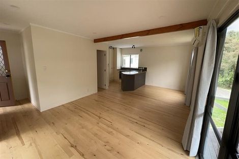 Photo of property in 2/14 Gordon Avenue, Milford, Auckland, 0620