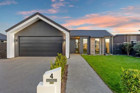 Photo of property in 4 Mckerrow Street, Marshland, Christchurch, 8083