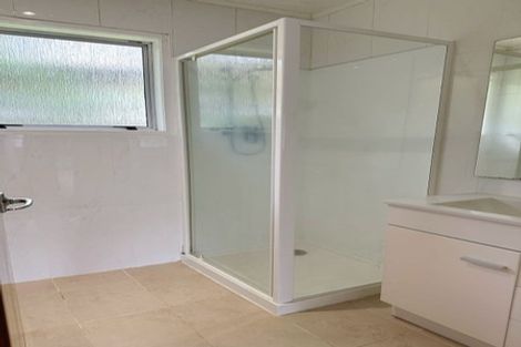 Photo of property in 1/25 Sapphire Place, Bayview, Auckland, 0629