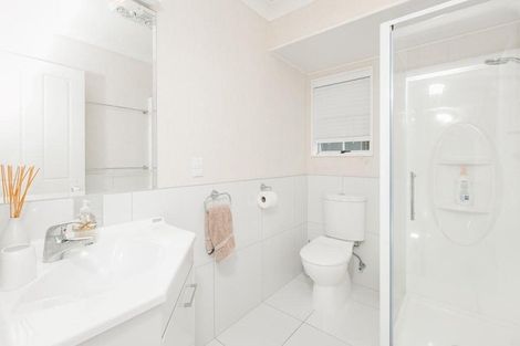 Photo of property in 23a Sunbrae Grove, Mount Maunganui, 3116