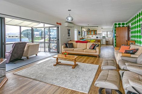 Photo of property in 6 Springfield Avenue, Ngarimu Bay, Thames, 3575