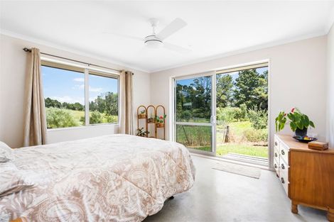 Photo of property in 6 Tavinor Road, Otaika, Whangarei, 0170