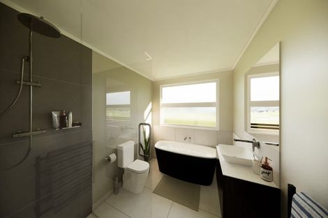 Photo of property in 12 Clendon Court, Roslyn, Palmerston North, 4414