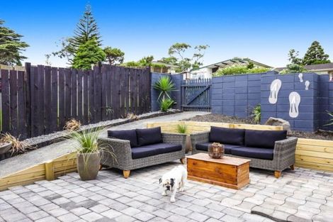 Photo of property in 39 Redwood Drive, Massey, Auckland, 0614