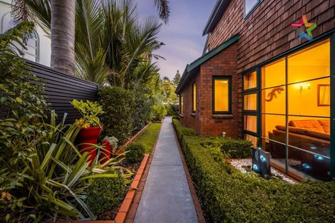 Photo of property in 5 Myrtle Street, Hutt Central, Lower Hutt, 5010