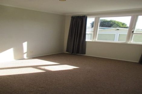 Photo of property in 13 Charles Street, Clouston Park, Upper Hutt, 5018