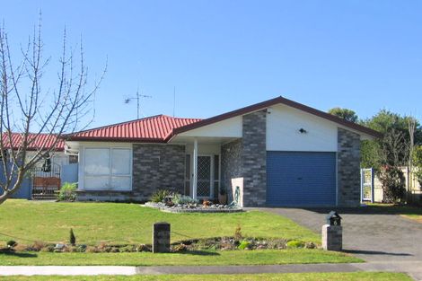 Photo of property in 6 Azimuth Place, Flagstaff, Hamilton, 3210