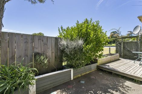 Photo of property in 2/22c Evans Road, Glen Eden, Auckland, 0602