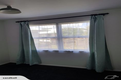 Photo of property in 2/15 Tasman Drive, Opaheke, Papakura, 2113