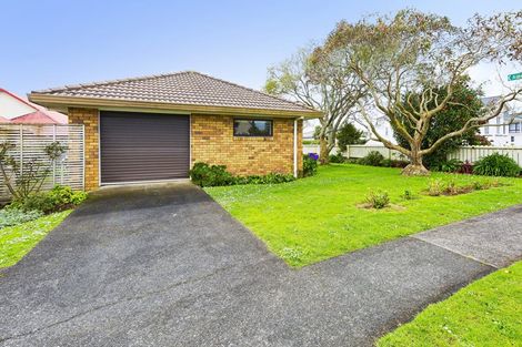 Photo of property in 9 Albert Street, Pukekohe, 2120