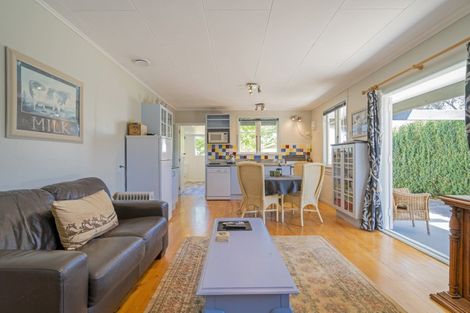 Photo of property in 13 Albert Street, Whitianga, 3510