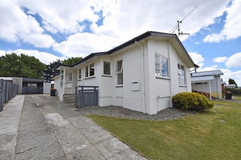 Photo of property in 58 Lauder Crescent, Heidelberg, Invercargill, 9812