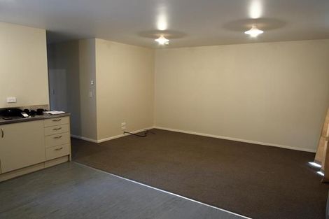 Photo of property in 18d Defoe Place, Waltham, Christchurch, 8023