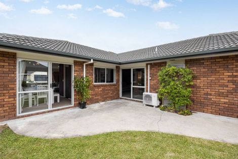 Photo of property in 81 Wiltshire Drive, Huntington, Hamilton, 3210