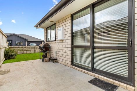 Photo of property in 3 Faber Place, Rototuna North, Hamilton, 3210