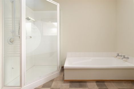 Photo of property in 37 Karina Crescent, Redwoodtown, Blenheim, 7201