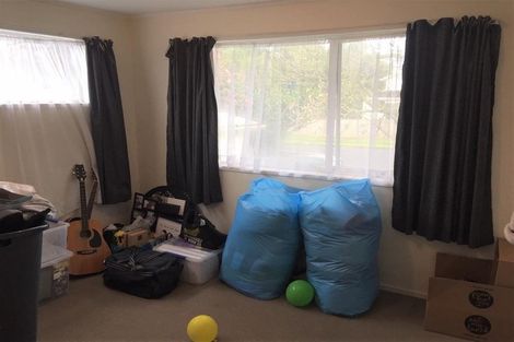 Photo of property in 35 Hyperion Drive, Randwick Park, Auckland, 2105