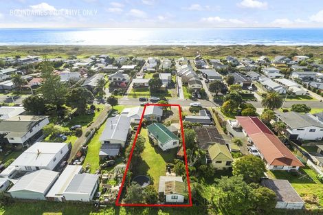 Photo of property in 56 Simpson Road, Papamoa Beach, Papamoa, 3118