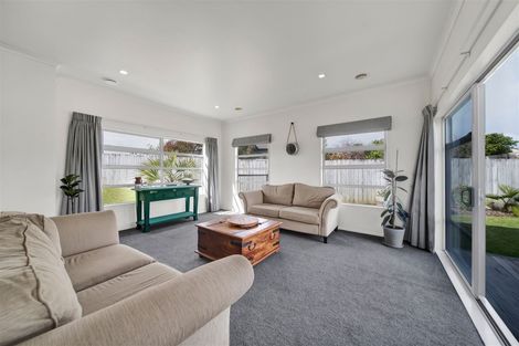Photo of property in 7 Joshua Place, Bell Block, New Plymouth, 4312