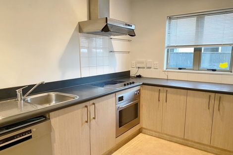 Photo of property in 18 Mona Vale Avenue, Riccarton, Christchurch, 8011