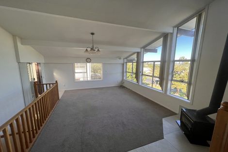 Photo of property in 86 Rosario Crescent, Red Beach, 0932