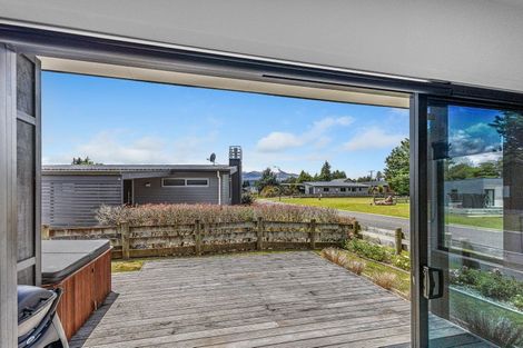 Photo of property in 30 Snowmass Drive, Ohakune, 4625