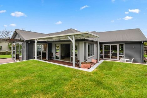 Photo of property in 22 Great West Road, Matipo Heights, Rotorua, 3015