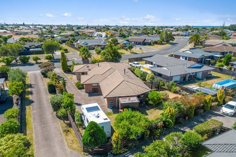 Photo of property in 28 Hibiscus Avenue, Mount Maunganui, 3116