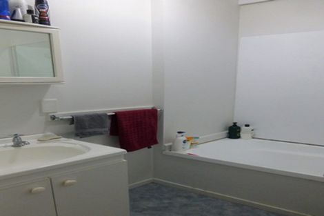 Photo of property in 11h Britannia Street, Petone, Lower Hutt, 5012