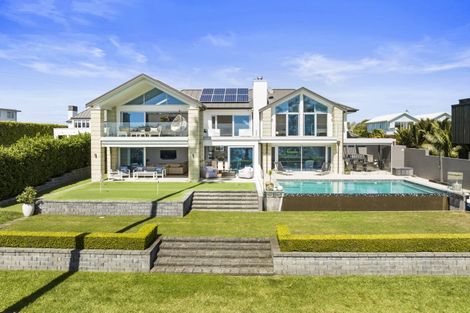 Photo of property in 40 Oceania Place, Mellons Bay, Auckland, 2014