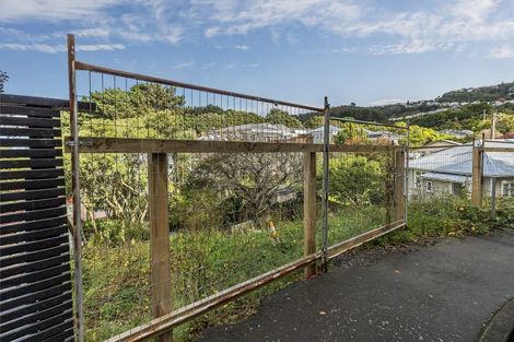 Photo of property in 15 Akatea Street, Berhampore, Wellington, 6023