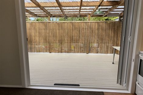 Photo of property in 70 Alverston Street, Waterview, Auckland, 1026