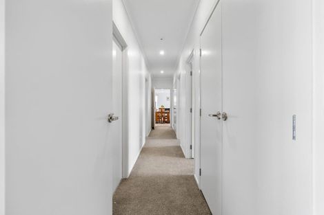 Photo of property in 2 Celeste Terrace, Peacocke, Hamilton, 3206