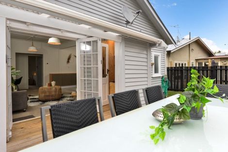 Photo of property in 51 Boundary Road, Claudelands, Hamilton, 3214