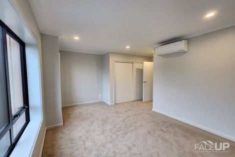 Photo of property in 2/35 Marine Parade, Mount Maunganui, 3116