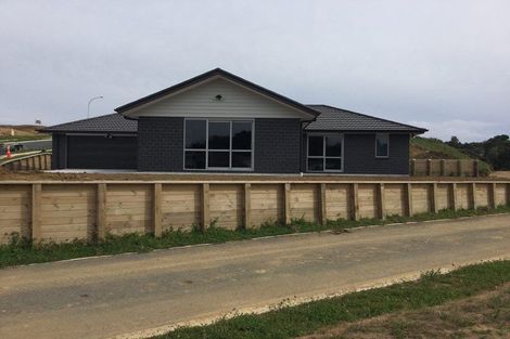 Photo of property in 48 Cyrus Street, Whalers Gate, New Plymouth, 4310