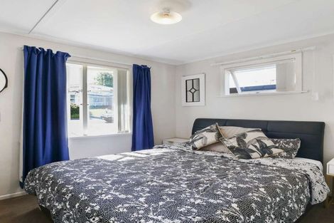 Photo of property in 4 Kay Road, Manurewa, Auckland, 2102