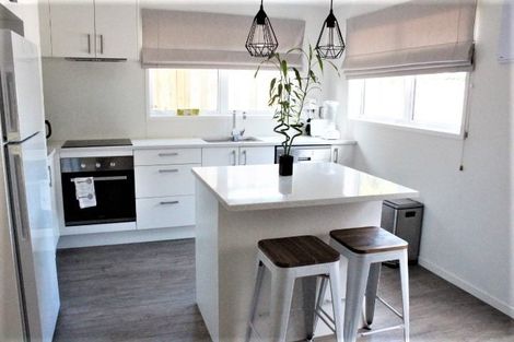 Photo of property in 11 Quibray Place, Botany Downs, Auckland, 2010