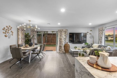 Photo of property in 3 Marlowe Place, Rolleston, 7614