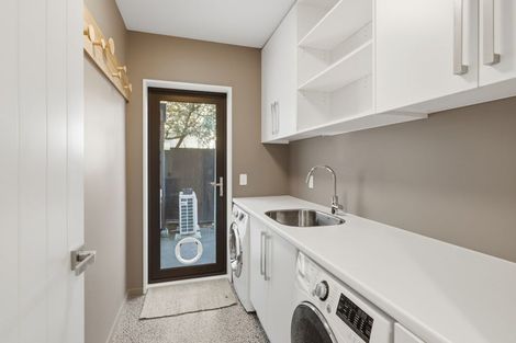 Photo of property in 14 Hardwicke Street, Sumner, Christchurch, 8081