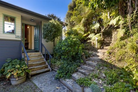 Photo of property in 700 Moetapu Bay Road, Moetapu Bay, Picton, 7282