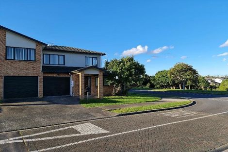 Photo of property in 26 Waldos Way, Mangere, Auckland, 2022