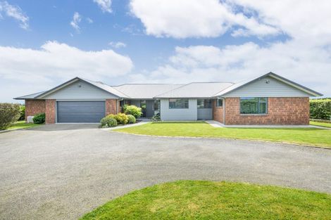 Photo of property in 31 Briarwood Road, Kelvin Grove, Palmerston North, 4470