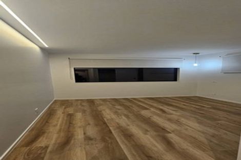 Photo of property in 31 Grand Ridge Avenue, Flat Bush, Auckland, 2019