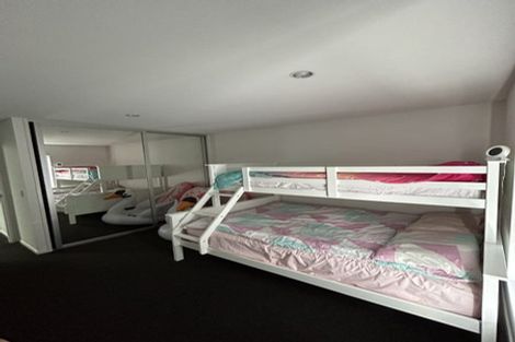 Photo of property in 1/17 De Luen Avenue, Tindalls Beach, Whangaparaoa, 0930