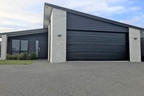 Photo of property in 8 Robley Road, Pyes Pa, Tauranga, 3112